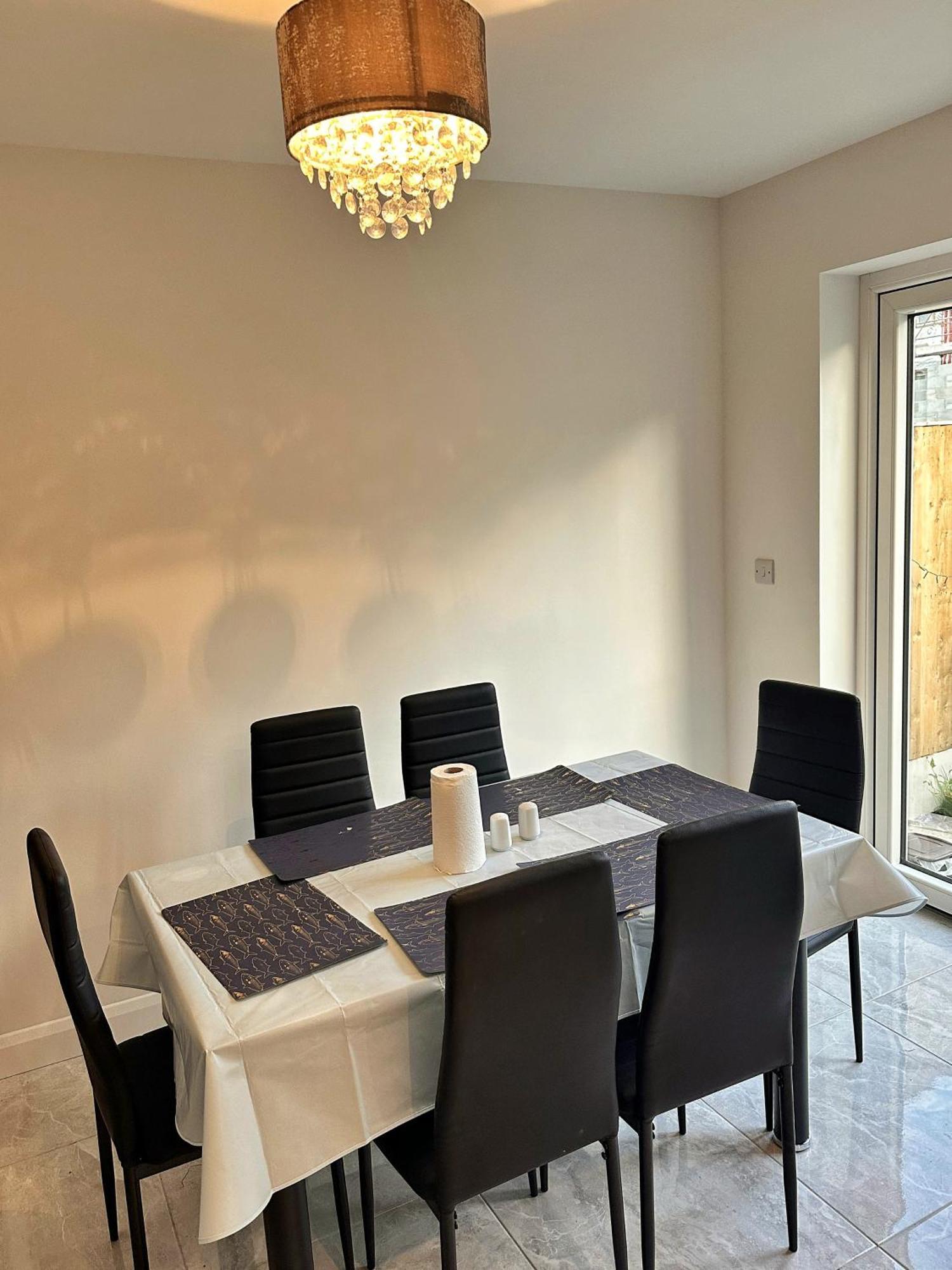 Your Perfect Home Away From Home Κορκ Εξωτερικό φωτογραφία